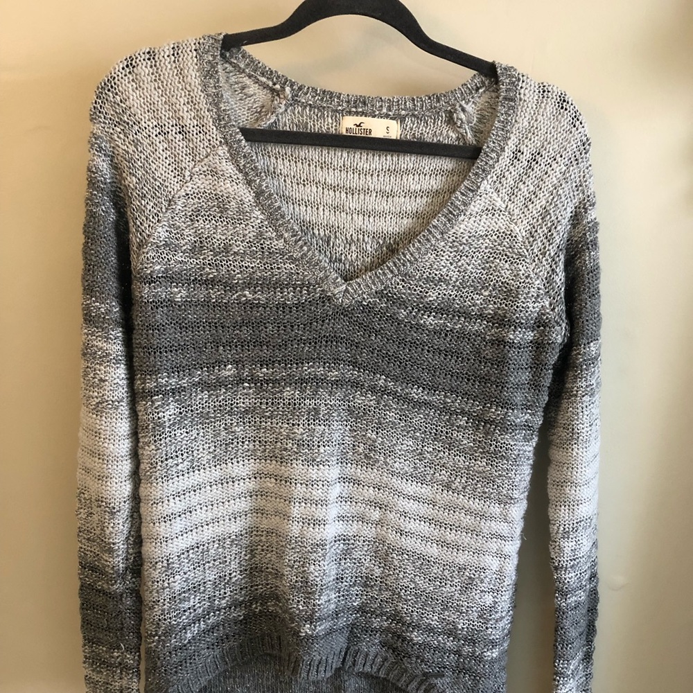 Hollister knit sweater
